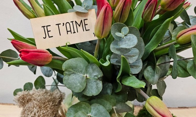 Bouquet de roses rouges pour la Saint-Valentin au Puy-en-Velay